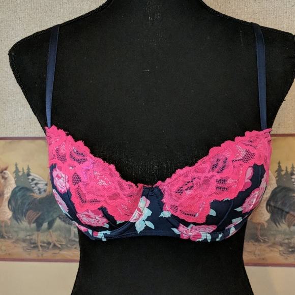 Candie's Bra Size 34B - Picture 2 of 7